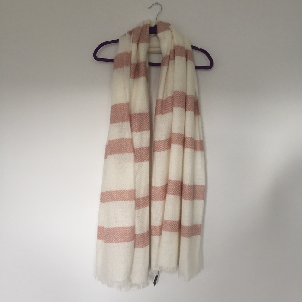 A+F striped scarf